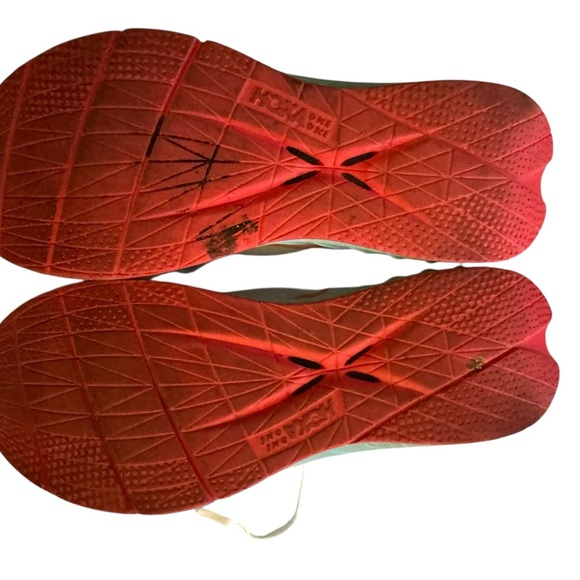 Hoka  one One Carbon x2 White Blazing Orange White and Coral Athletic Sneakers - Picture 13 of 13